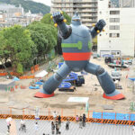 tetsujin-28-go-statue-kobe