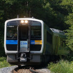 KiHa-E200-series-hybrid-train