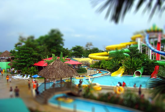 kool-runnings-water-park-tilt-shift